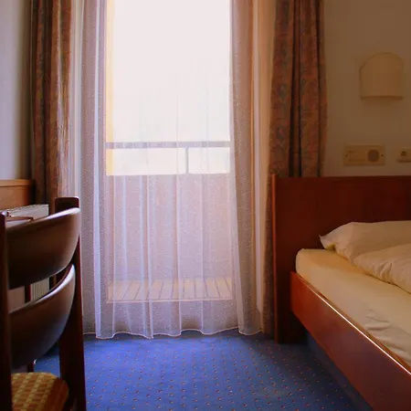 Vital & Brixen בריקסן אים טהלה