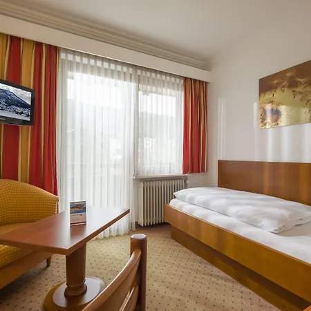 Vital & Brixen 4* בריקסן אים טהלה