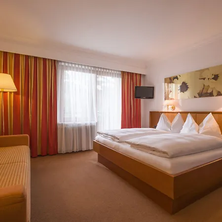 Vital & Brixen 4* בריקסן אים טהלה